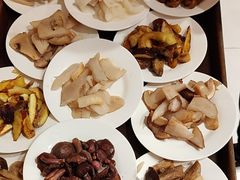 -天宜隆蘑菇宴火锅(石景山旗舰店)