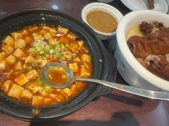 -老憨猪蹄(山大南路店)