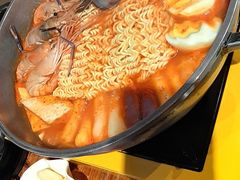 -辛明堂洞韩式芝士年糕火锅(万达店)