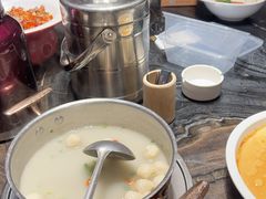 -湘力力小院·鱼汤泡饭(枫林路店)