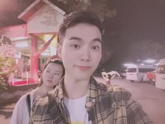 -绿光森林餐厅