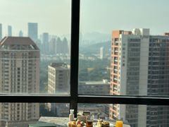 -华强广场酒店-椰香高空自助餐厅