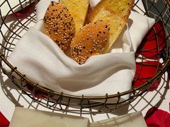 -Mogul Eatery·大亨餐酒馆
