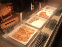 -浦东绿地铂骊酒店-POYA西餐厅(绿地东海岸国际广场店)