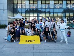 -菠萝格斗巴西柔术训练馆