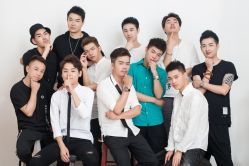 -QZHAIR SALON