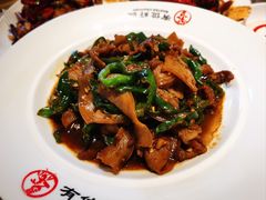 辣椒炒肉-有位虾匠·香辣蟹·小龙虾(李村店)