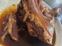 -金卯白肉罩火烧
