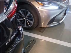 -国华国际广场-地下停车场