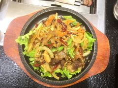 -臻牛烤肉