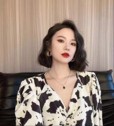-卡尔诗·科技美肤连锁