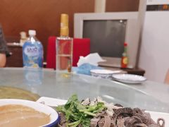 -六顺园清真回族饭店(工程街店)