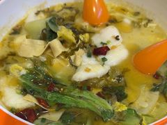 -小六鱼你.下饭酸菜鱼(益田假日广场店)