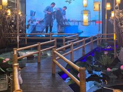 -火福·天湖阁大闸蟹博物馆主题餐厅(浅水湾店)