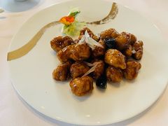 黑蒜柚子咕咾肉-宝丽轩中餐厅BAOLIXUAN
