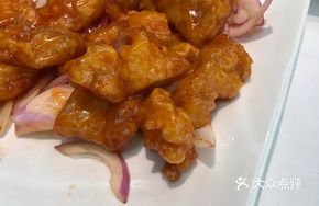 Fruit-Infused Grilled Pork Cutlet