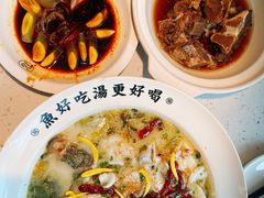 -江渔儿酸菜鱼·拔草餐厅(虎门君乐汇店)