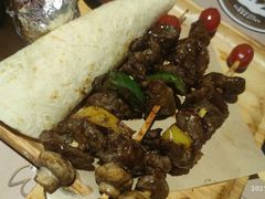 烤牛肉串拼盘套餐-遇见西木美式餐厅(体育路店)