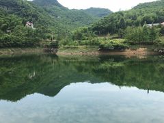 -安吉龙王山峡谷漂流
