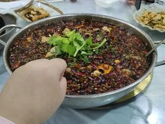 -余家庄肥肠鱼地方汤锅(银杏大道店)