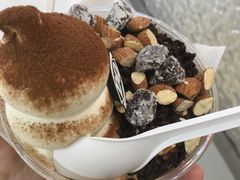 巧克力巴旦木拌拌碗-DQ·蛋糕·冰淇淋(合生汇店)