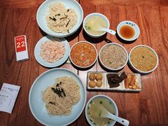 -裕兴记•蟹黄面馆(人民广场店)