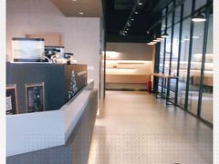 -瑞幸咖啡(巴黎春天陕西路店)
