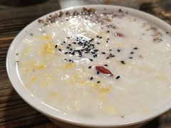 尤索夫牛奶醪糟-清真·尼罗美食城(王府井生活广场店)