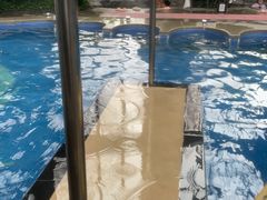 -中家鑫园温泉酒店鑫悦汤泉