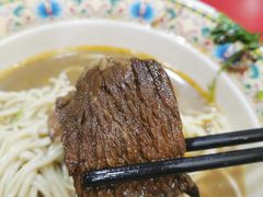 -金杨拉面王小吃面馆·牛三宝面·红烧牛肉粉