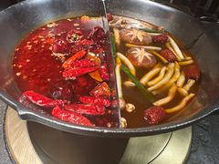 -湊湊火锅·茶憩(新中关购物中心店)
