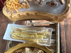 -滇釜火锅·能喝汤的火锅(车公庄店)