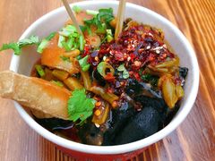 -陈仓老街美食天地