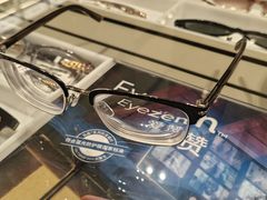 -LensCrafters亮视点·OAKLEY精选(静安嘉里中心店)