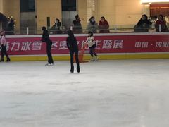 -冰纷万象滑冰场(沈阳万象城店)
