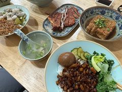 -巷仔内·台湾卤肉饭(七宝店)