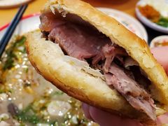 烧饼夹肉-武圣羊汤(武圣路店)