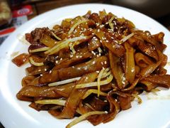 -新大咀港式茶餐厅(宝山万达店)