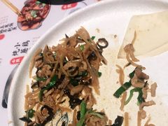 -关东小磨东北菜(上海长风大悦城店)