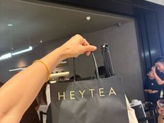 -喜茶(深圳万象城黑金店)