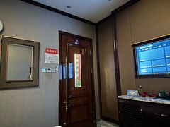 -紫阳足道·K歌沐足(新城吾悦广场店)