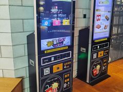 -CGV影城(滨江天街IMAX店)
