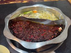 -储奇门鳝鱼火锅(总店)