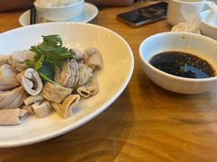 -侬佳蒸菜馆(听潮店)