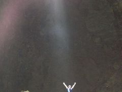 -百色大石围天坑群
