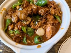 -泉畔人家·老济南经典鲁菜(大明湖店)