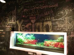 -悦思旅舍(铜锣湾地铁站店)