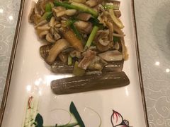 -启东海鲜人家(古美路店)