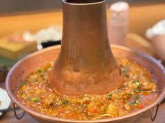 土司铜锅油焖鸡-浩海火燒雲傣家菜(芮欧百货店)