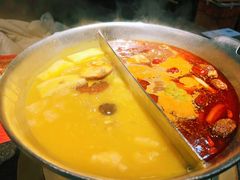 双拼锅底-湊湊火锅·茶憩(新中关购物中心店)